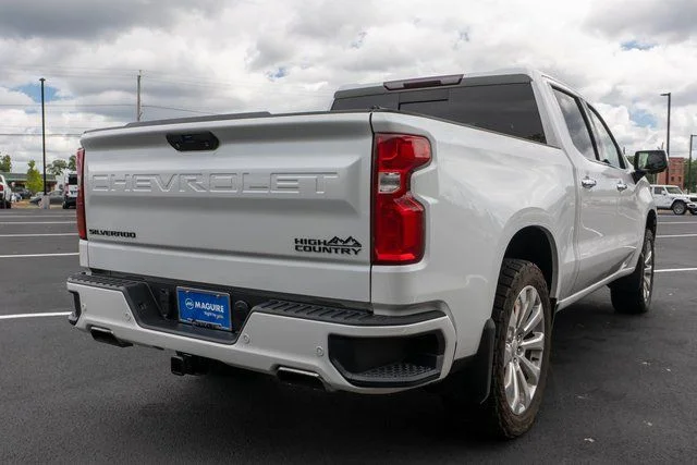 Used 2019 Beige Chevrolet High Country image 6