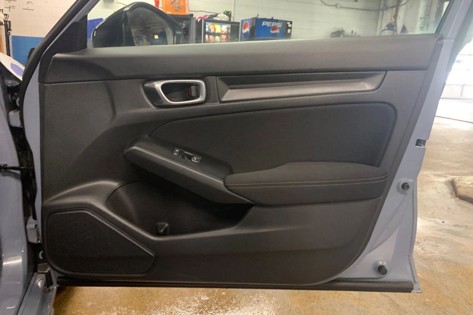 Certified Used 2024 Gray Pearl Honda Sport image 19