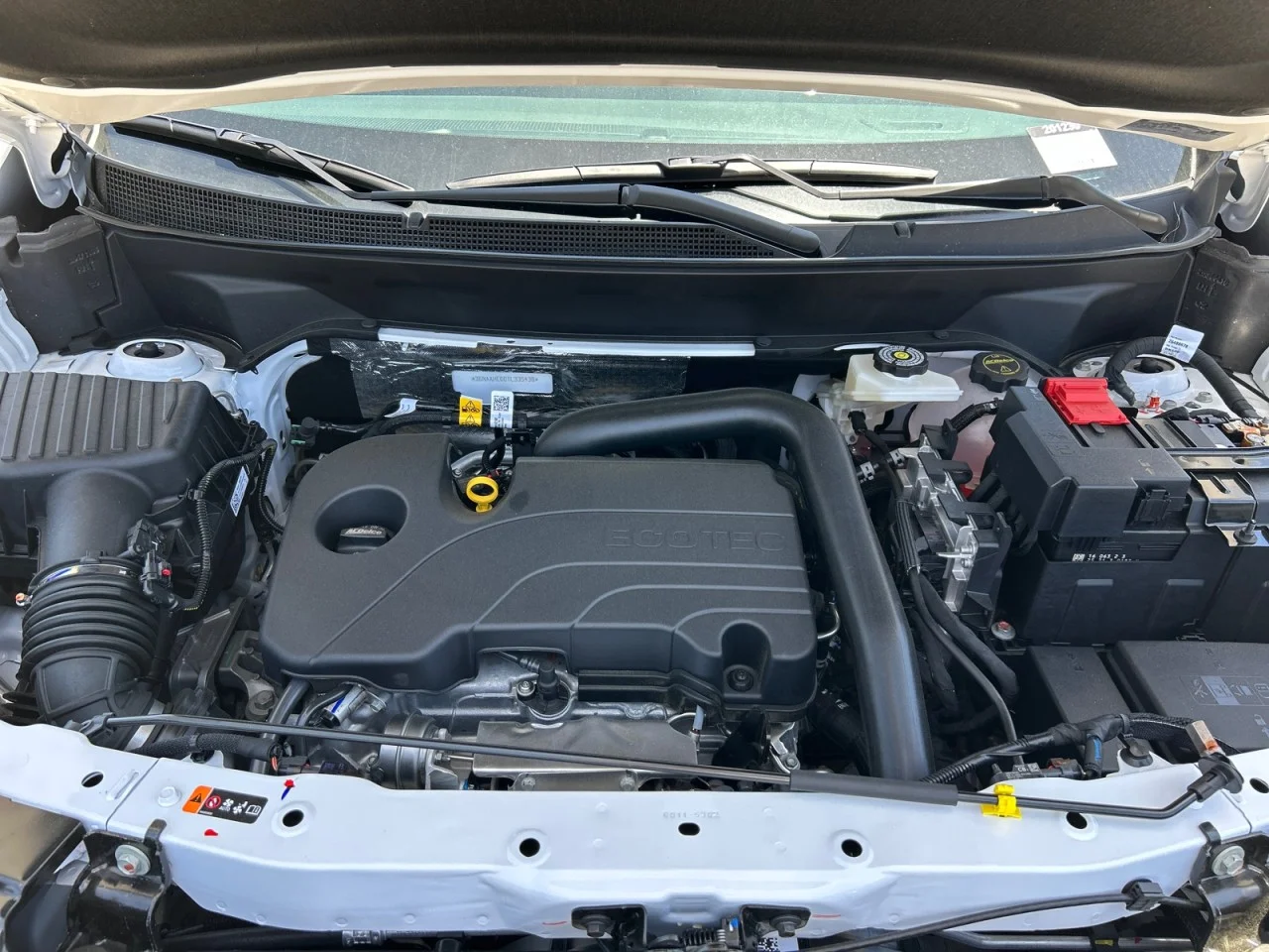 2026 Chevrolet Equinox LT - Photo 8