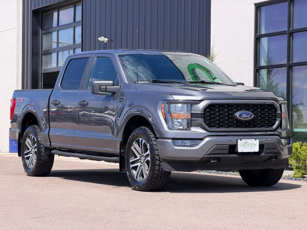 Used 2023 Gray Ford XL image 4