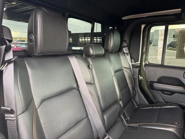 Used 2022 Green Jeep Mojave image 28