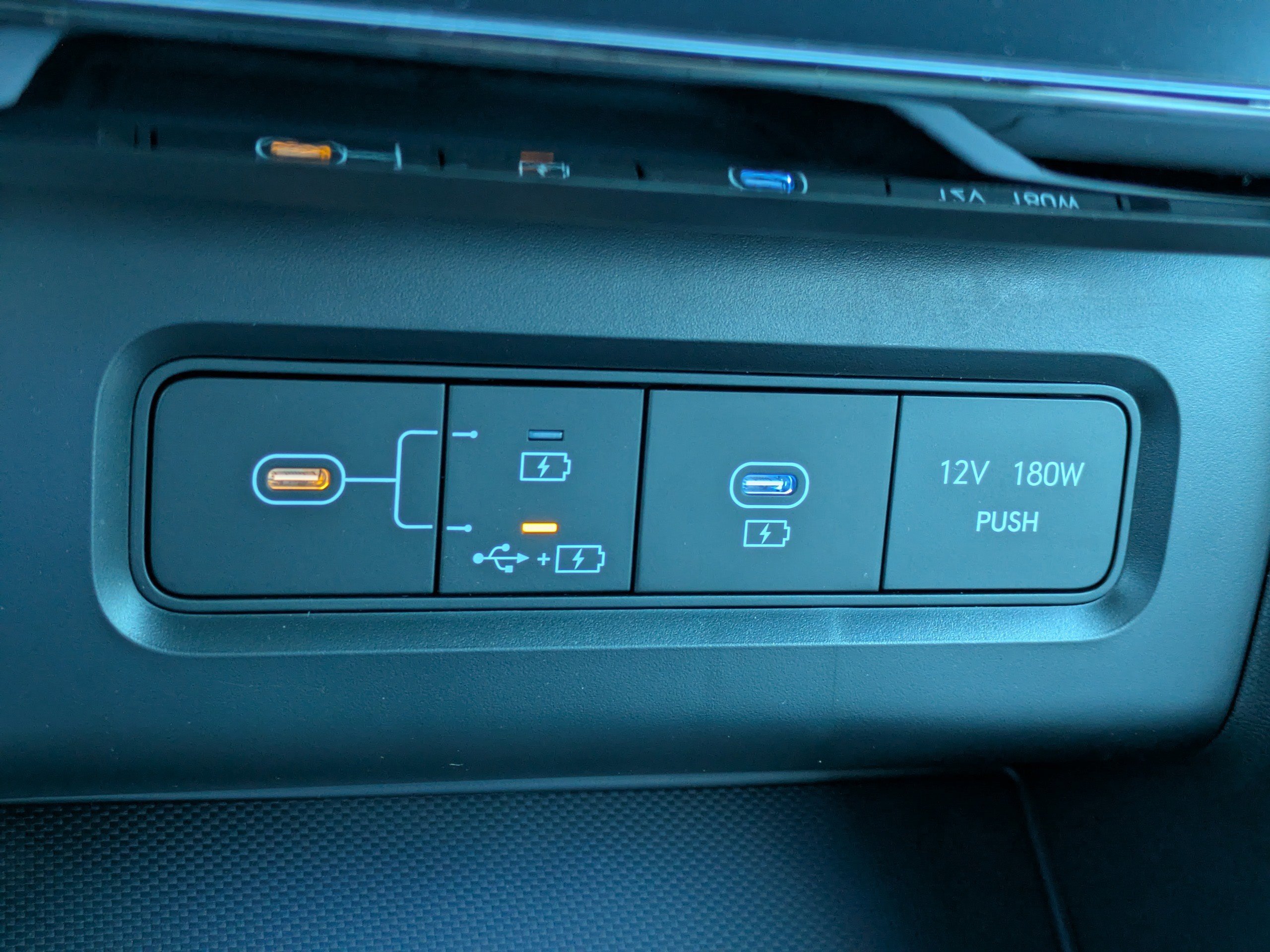 New 2026 Ecotronic Gray Hyundai Limited AWD image 23