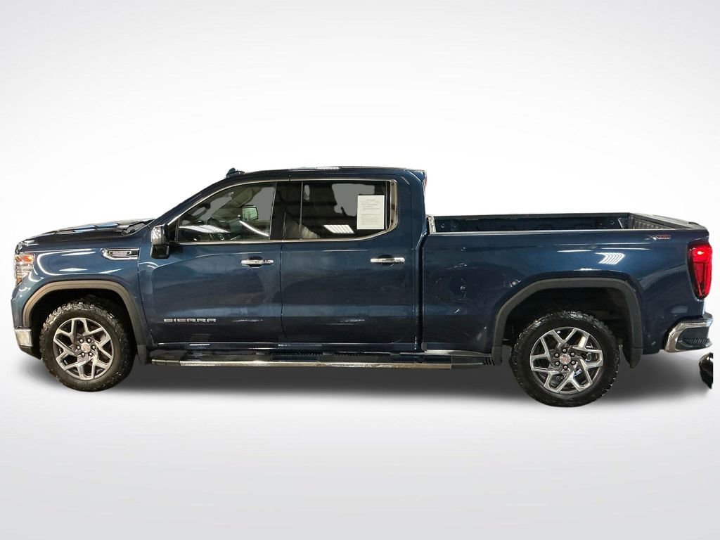 Used 2022 Pacific Blue Metallic GMC SLT image 2