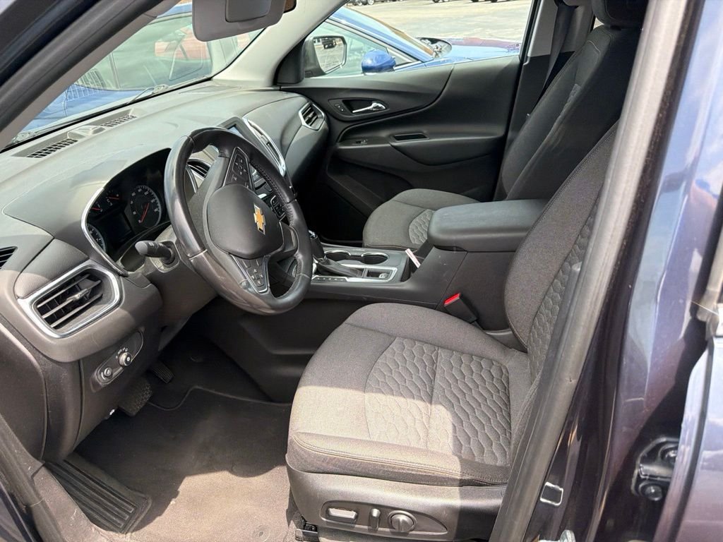 Used 2018 Blue Chevrolet LT image 6
