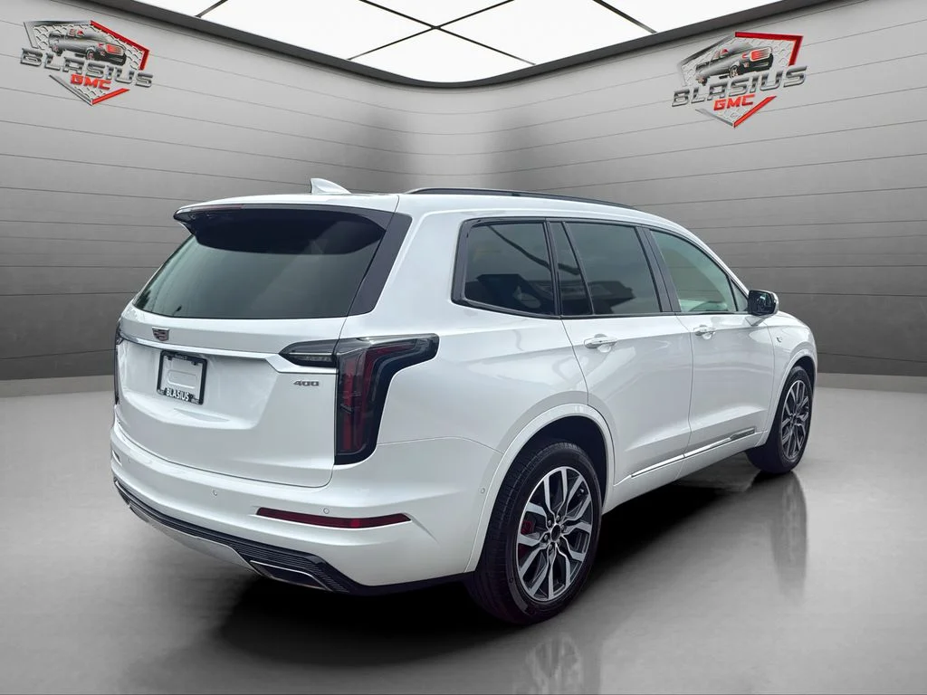 Used 2023 White Cadillac Sport image 5