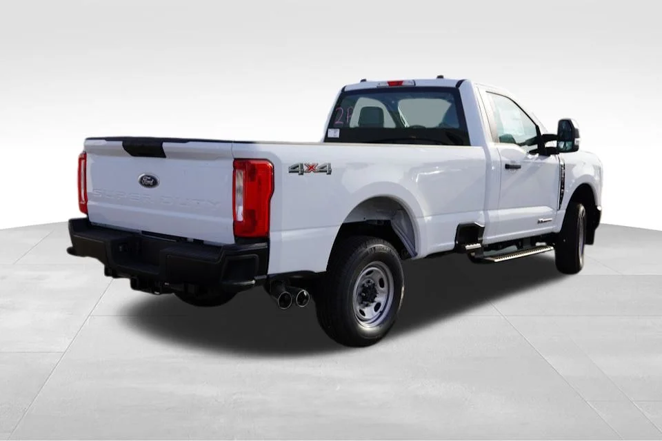 New 2026 White Ford XL image 3