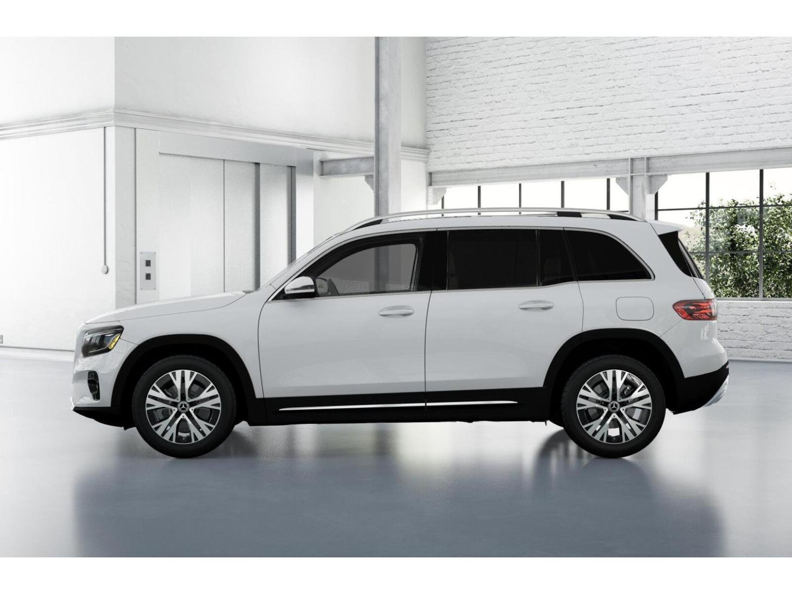 New 2026 Polar White Mercedes-Benz GLB 250 image 13