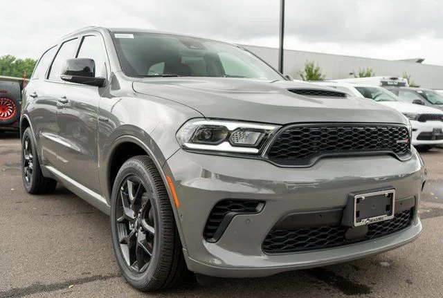 New 2026 Destroyer Gray Clearcoat Dodge GT Plus HEMI V8 image 4