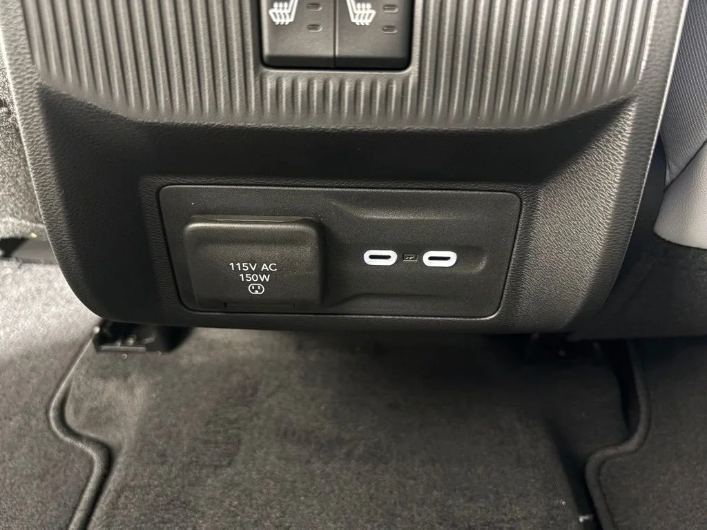New 2026 Silver Jeep Overland image 35
