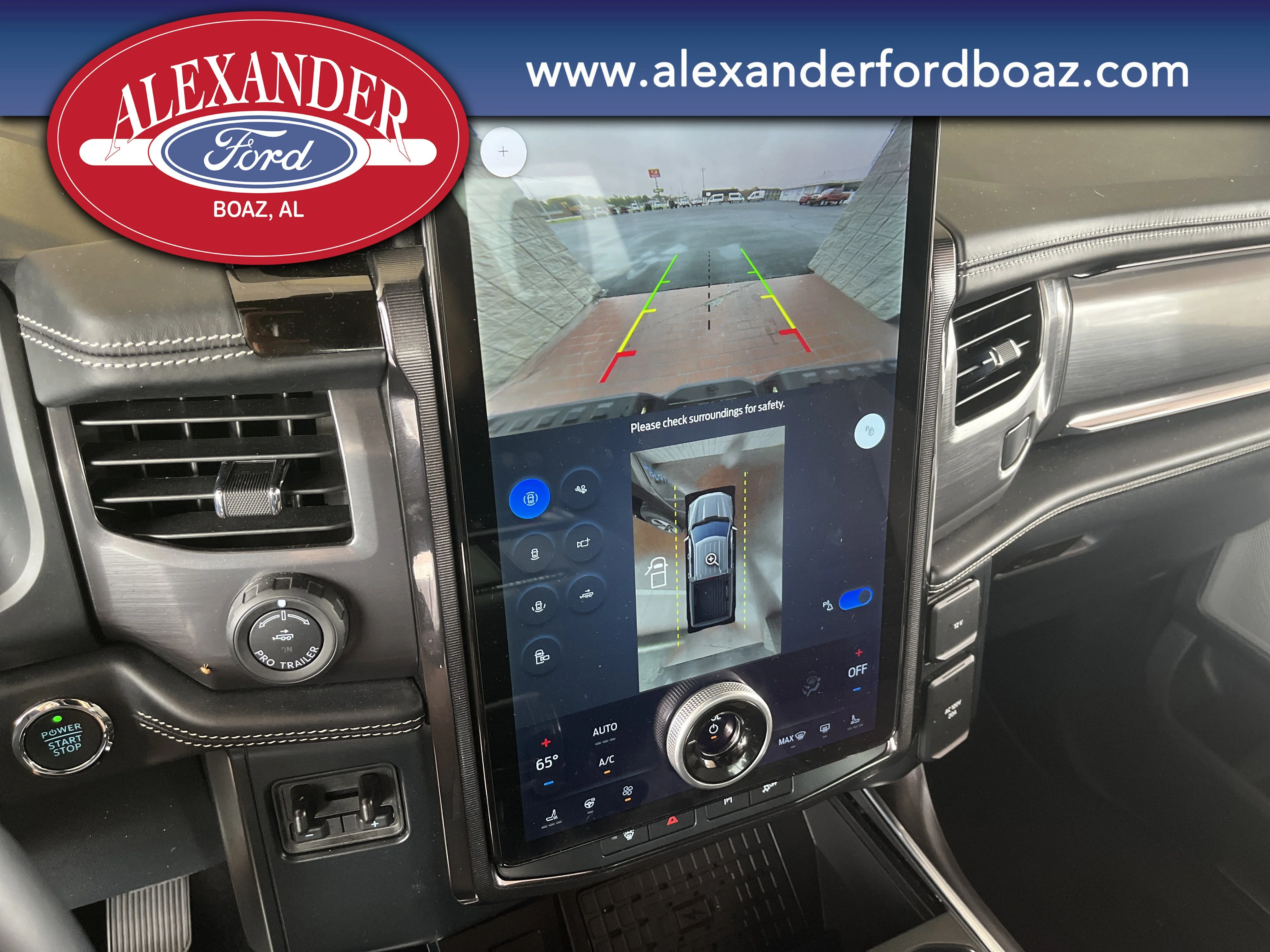 Used 2025 Black Ford Platinum image 30
