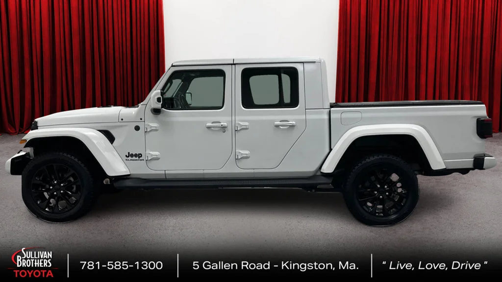 Used 2021 White Jeep High Altitude image 8