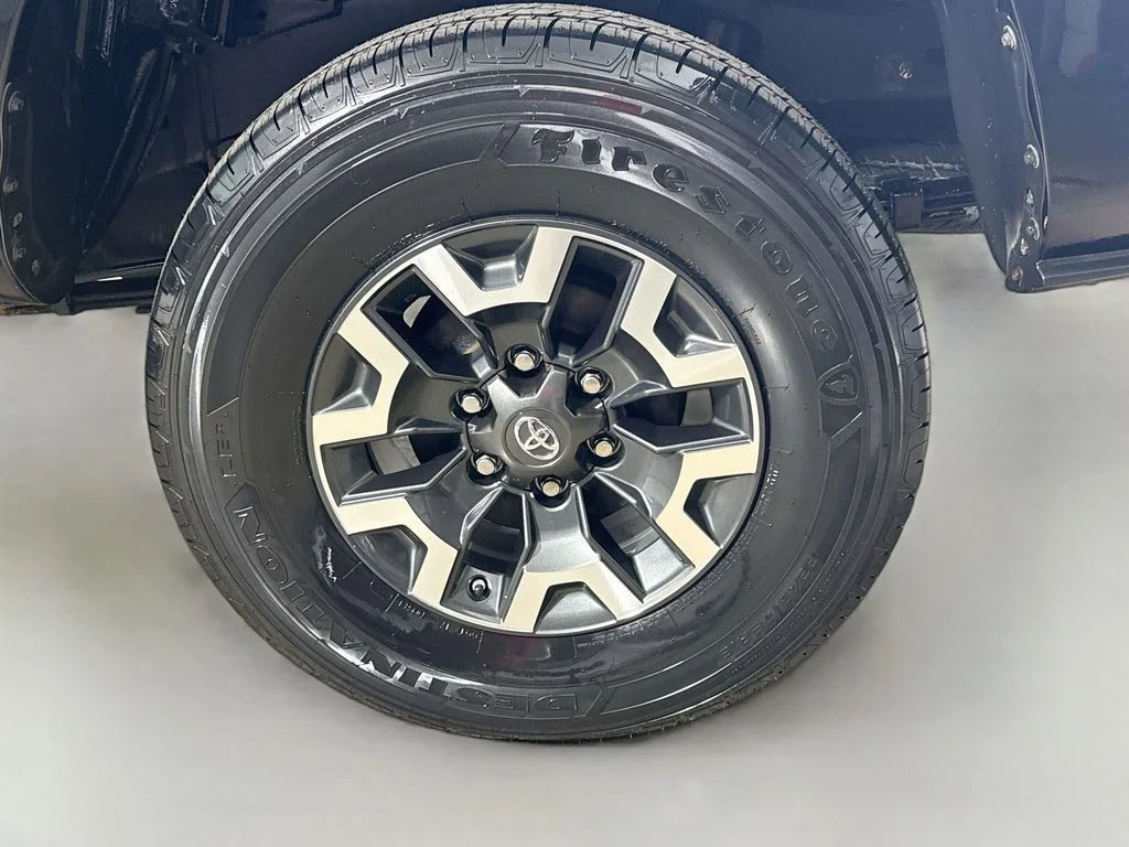 Certified Used 2019 Midnight Black Metallic Toyota SR image 27