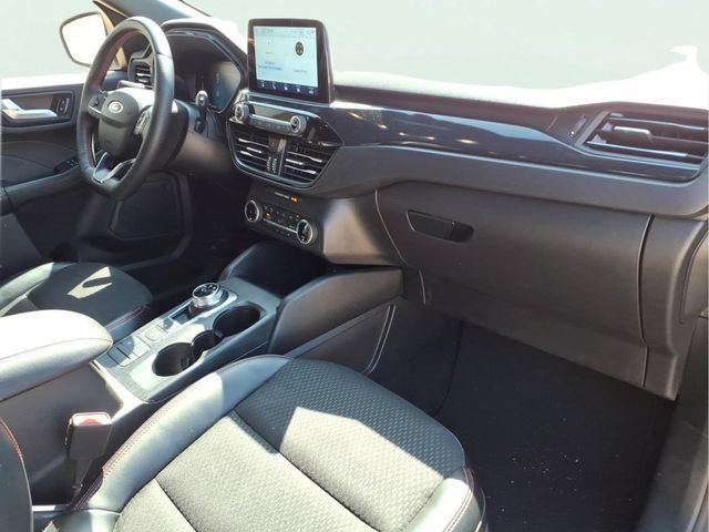 Used 2025  Ford ST-Line Select image 20