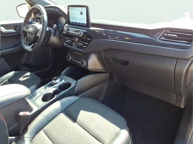 Used 2025  Ford ST-Line Select image 20