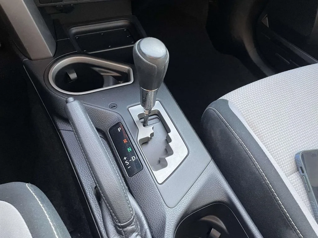 Used 2016 Silver Sky Metallic Toyota XLE image 22