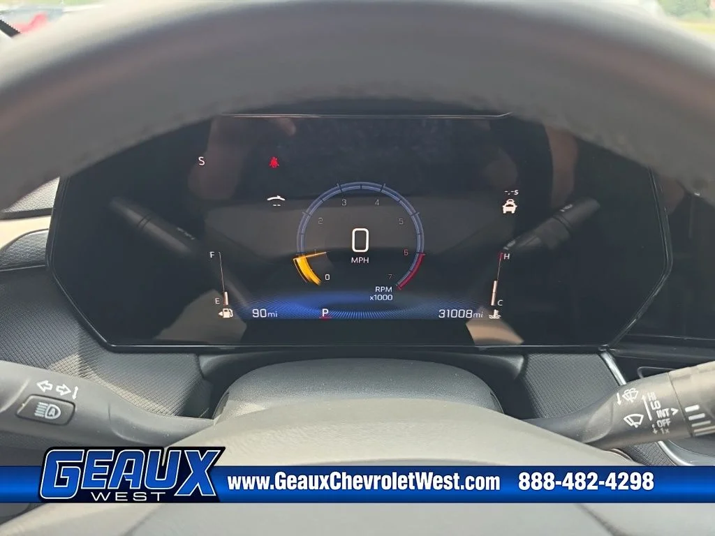 Used 2025 Green Chevrolet ACTIV image 16