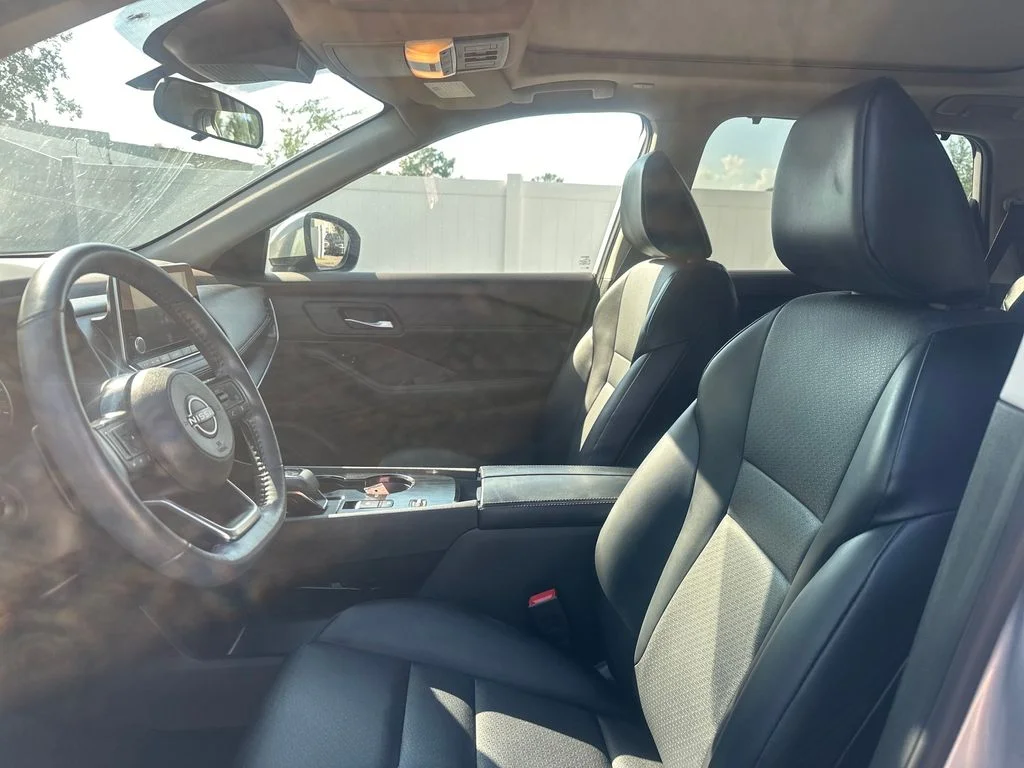 Certified Used 2023 Silver Nissan SV image 40