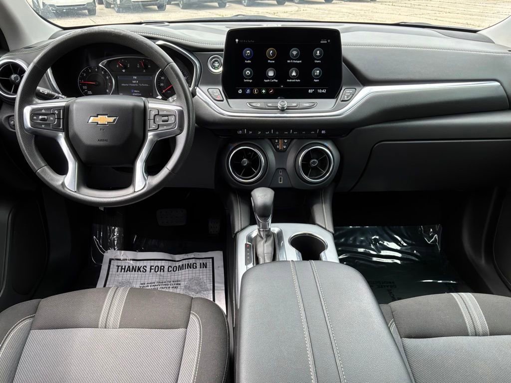 Used 2023 Black Chevrolet 2LT image 26