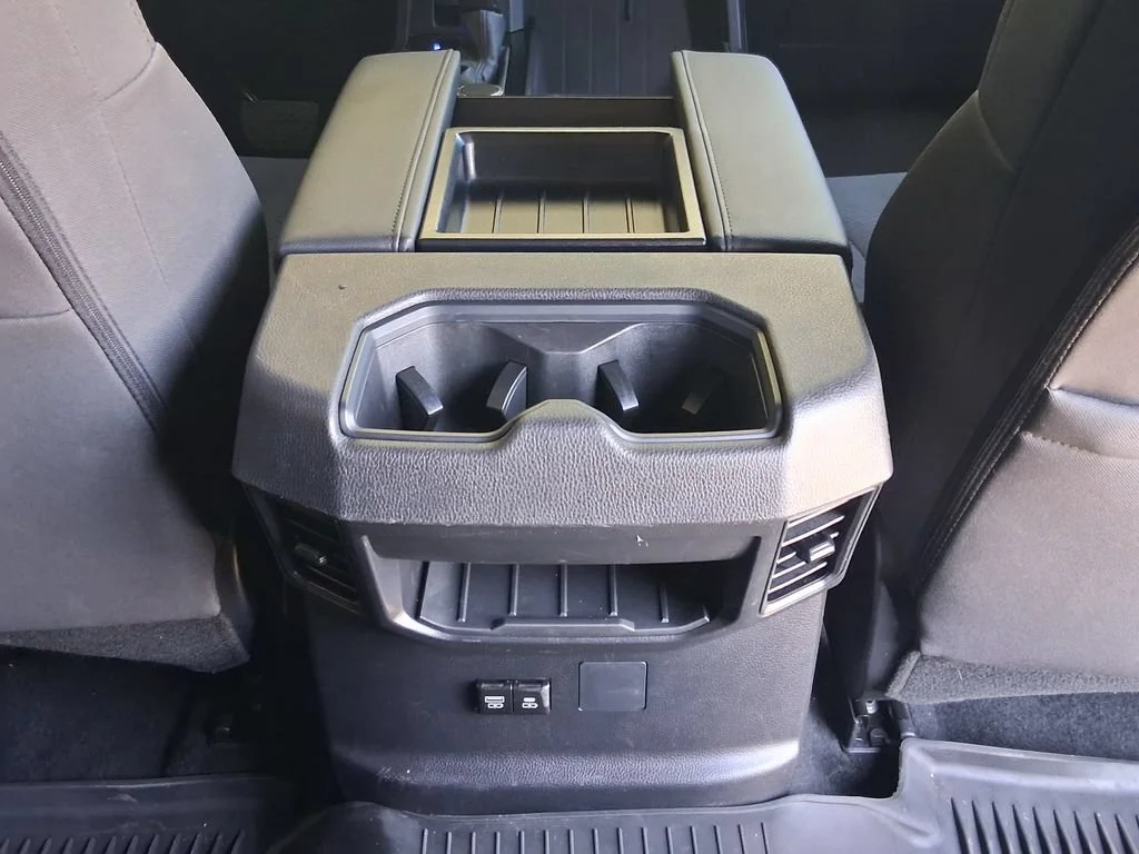 Used 2025  Toyota SR image 23