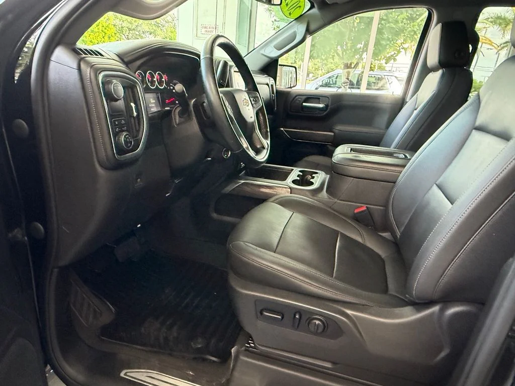 Used 2021 Black Chevrolet LTZ image 11