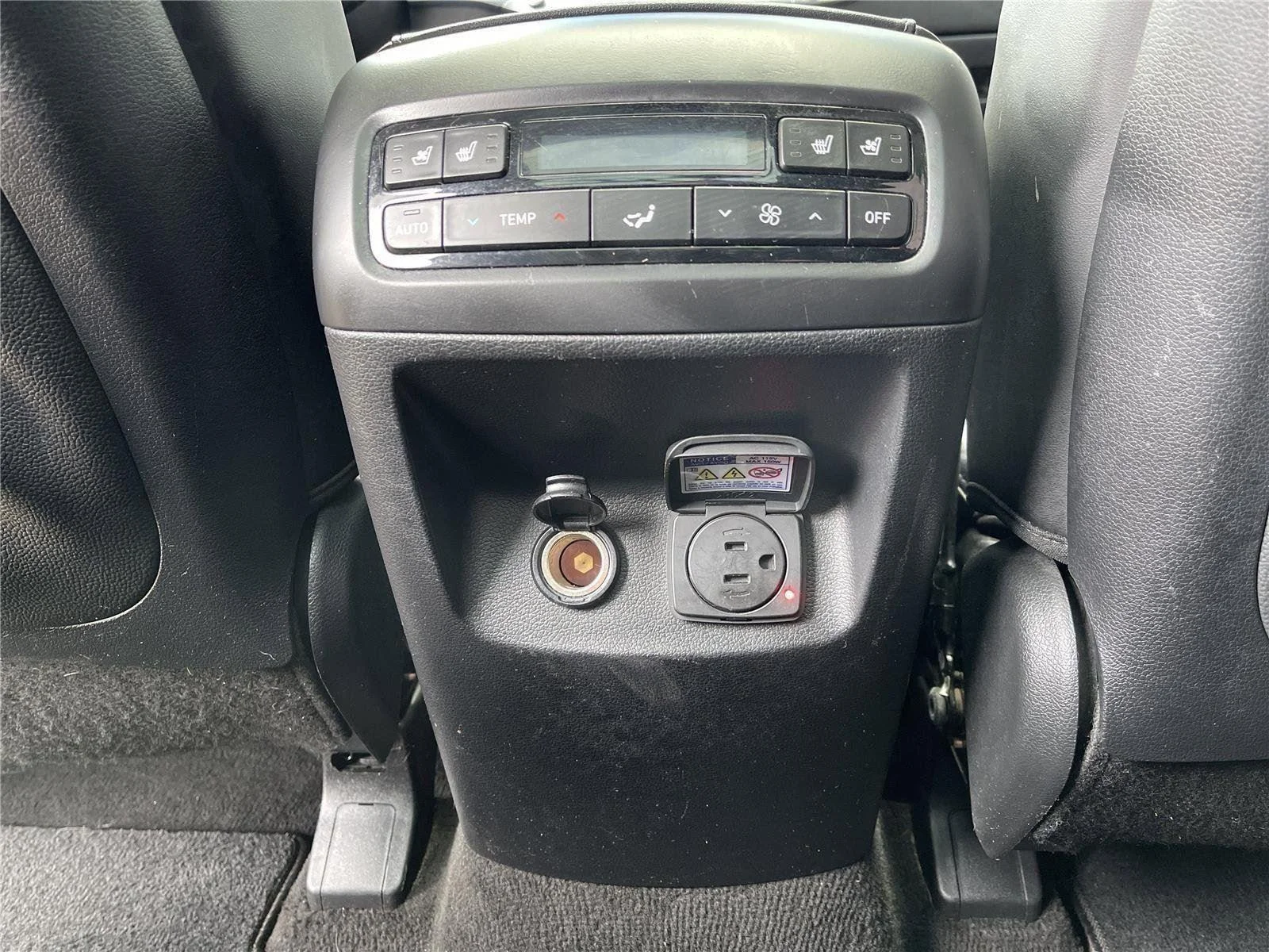 Used 2021 Black Hyundai Calligraphy image 42