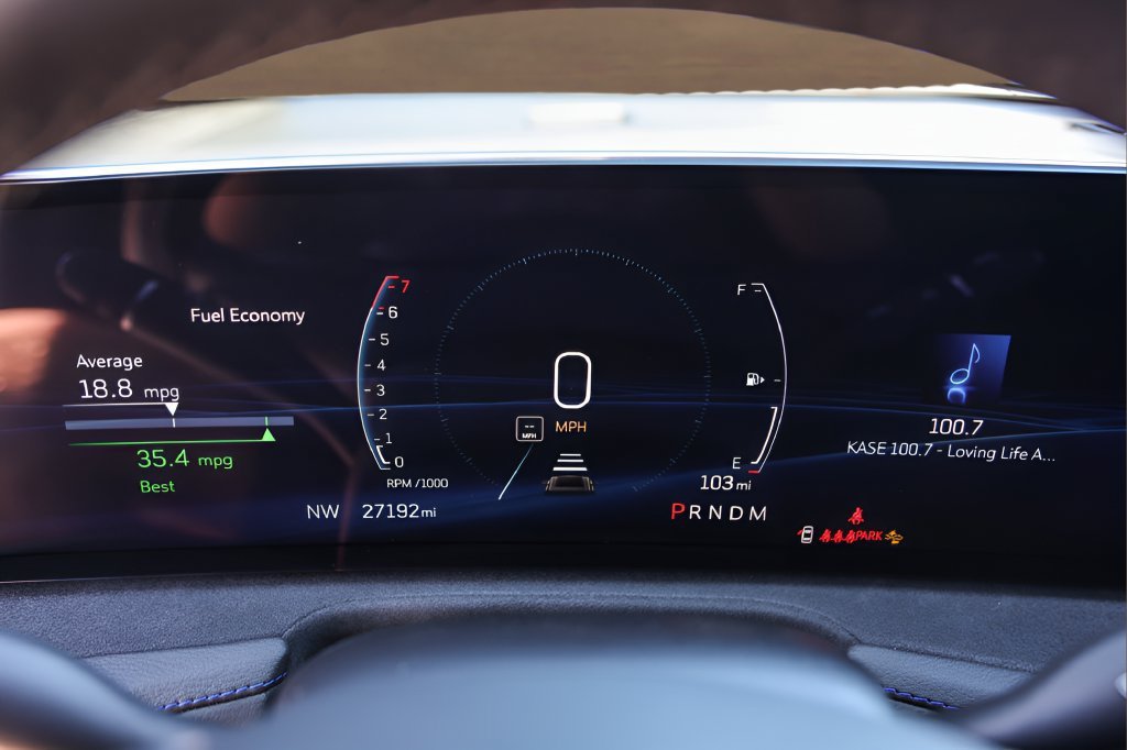 Certified Used 2025 Crystal White Tricoat Cadillac Sport image 11