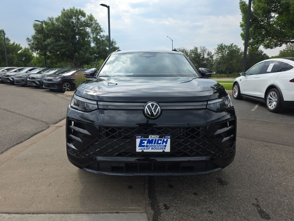 New 2026 Deep Black Pearl Volkswagen 2.0T SE R-Line Black image 8