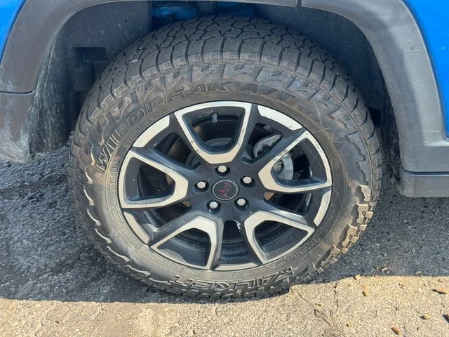 Certified Used 2025 Blue Jeep Trailhawk image 12