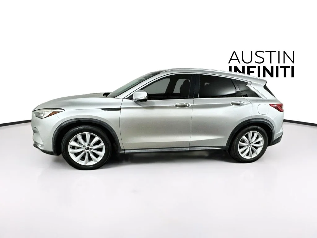 Certified Used 2019 Silver INFINITI ESSENTIAL image 4