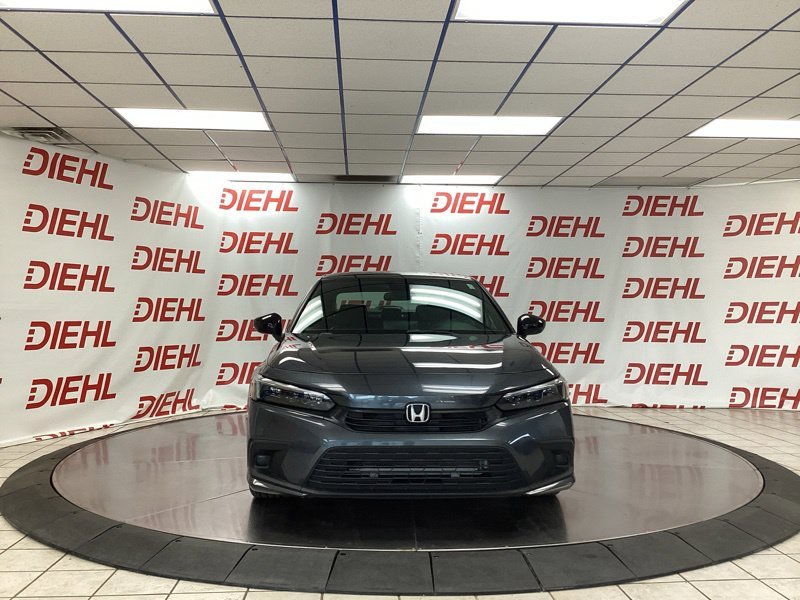 Used 2024  Honda Sport image 2