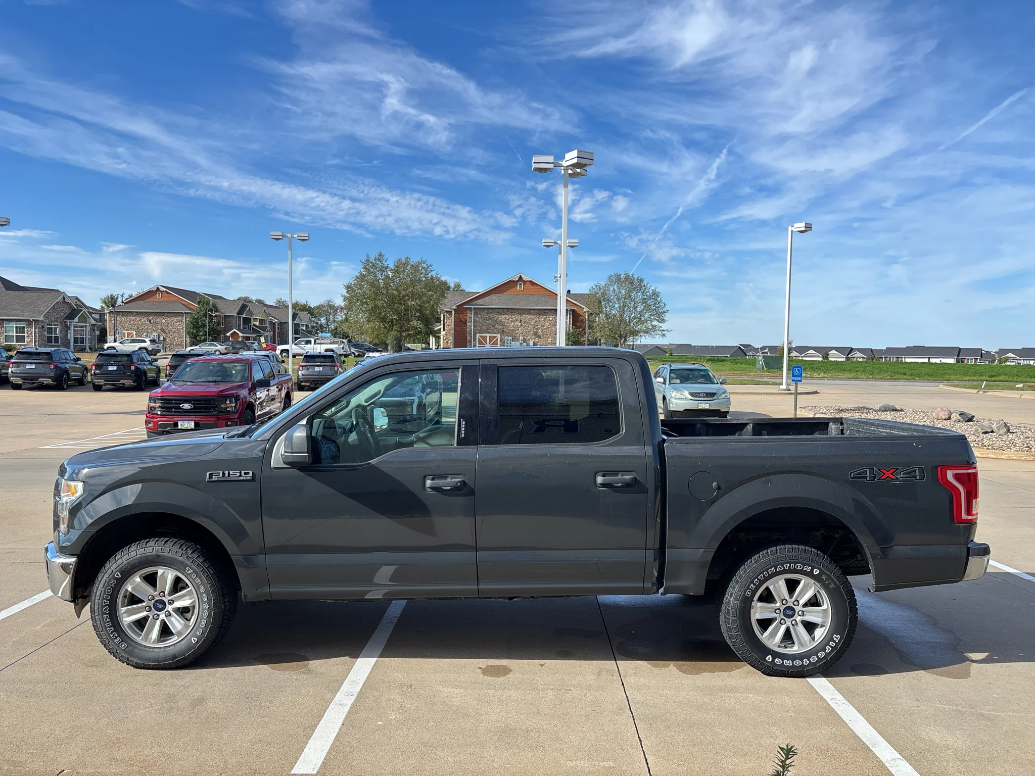 Used 2017 Lithium Gray Ford XLT image 5