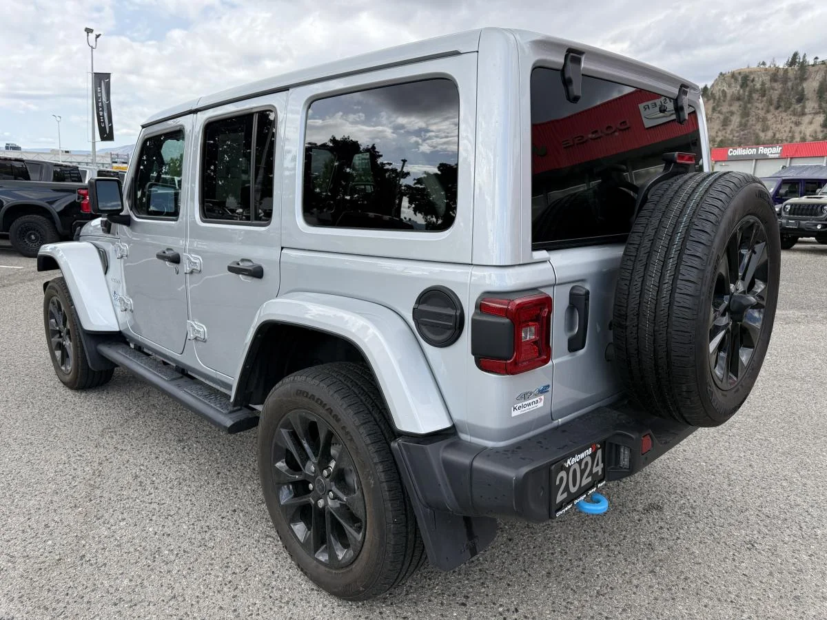 Used 2024 Silver Jeep Sahara 4xe image 4
