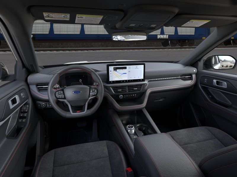 New 2026 Star White Metallic Tri-Coat Ford ST image 9