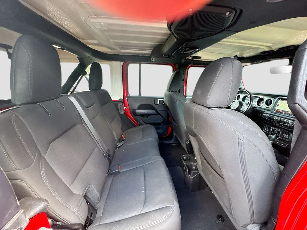 Used 2023 Red Jeep Sahara image 32