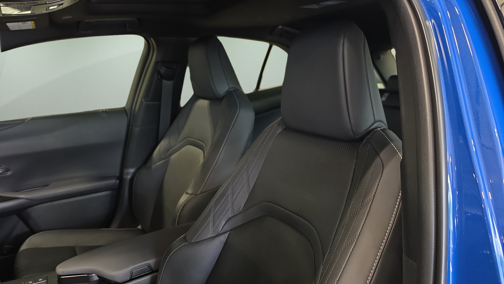 Certified Used 2023  Lexus 250h Premium image 16
