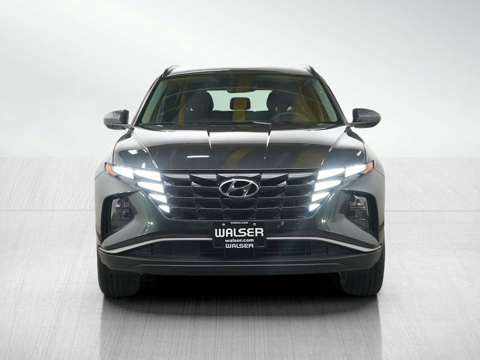 Used 2024 Dark Gray Metallic Hyundai SEL AWD *Ltd Avail* image 9
