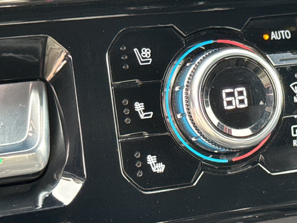 2024 GMC Sierra 1500 AT4 - Photo 18