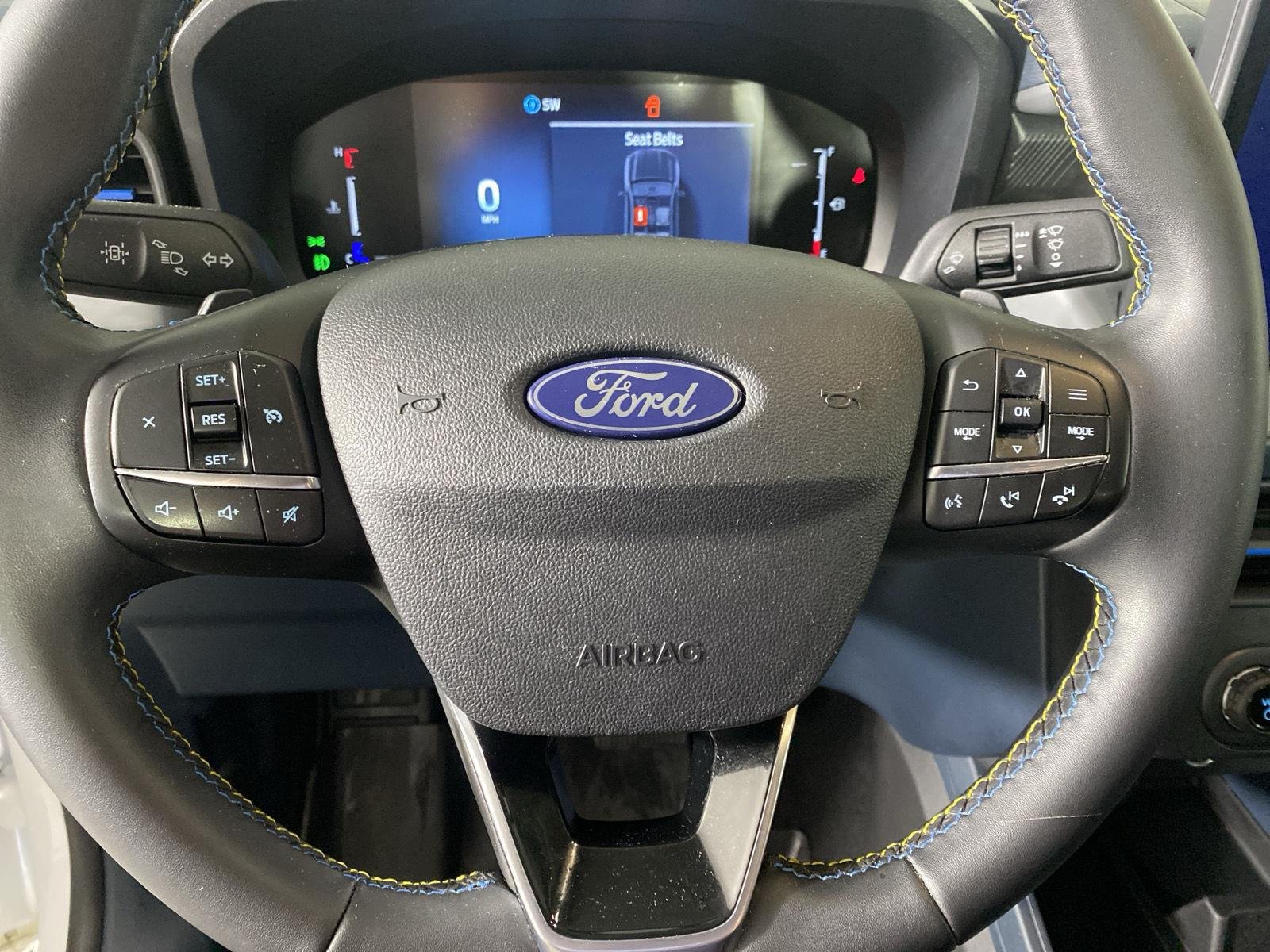 Used 2025 Oxford White Ford Lobo image 17
