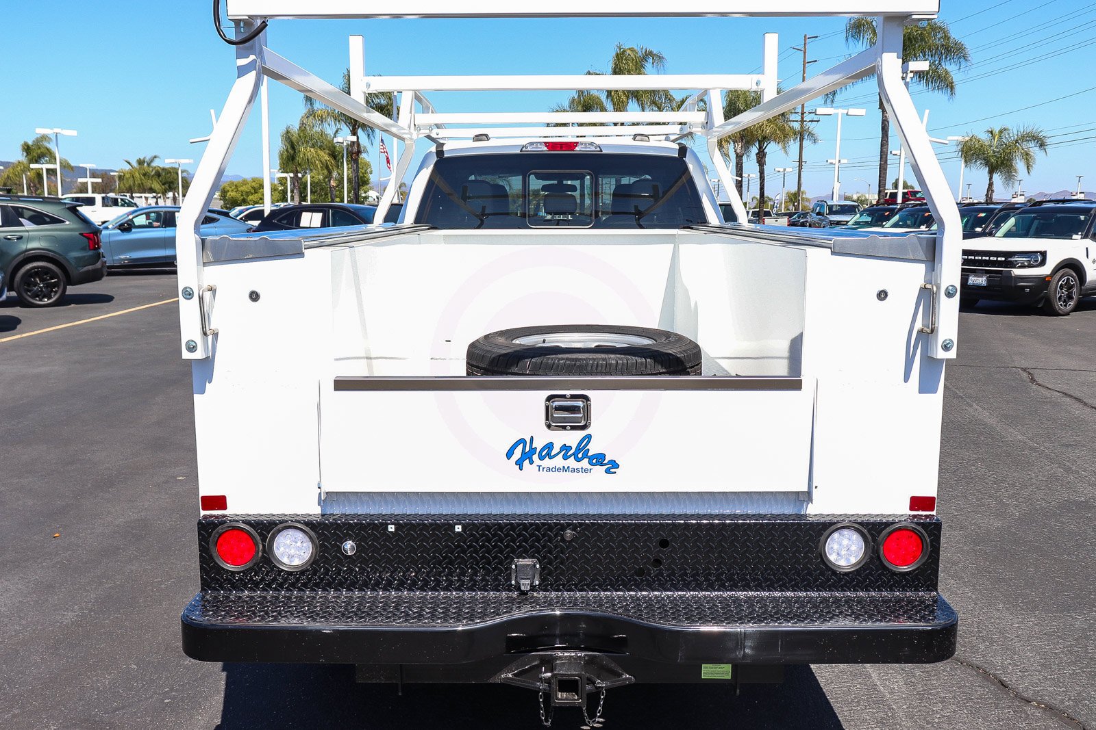 New 2026 Oxford White Ford F-350® XL image 28