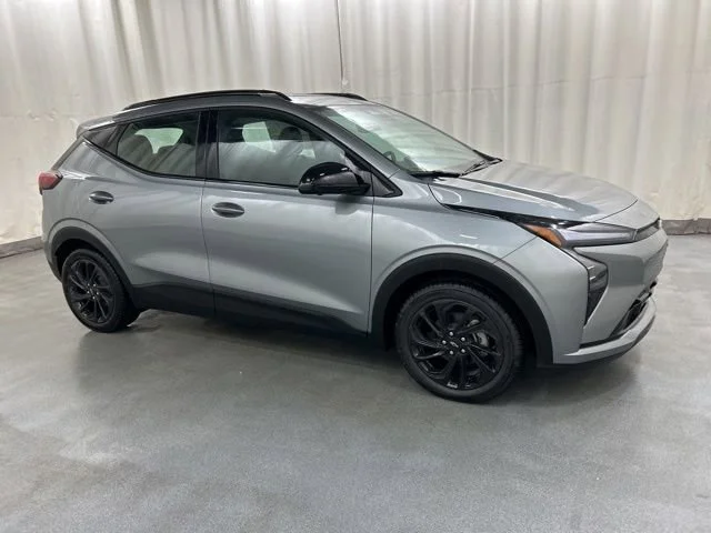 2027 Chevrolet Bolt EV RS Auto's photo