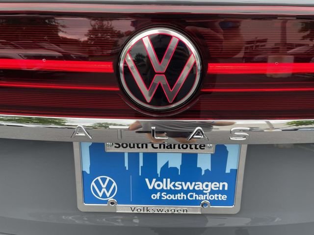 New 2026 Gray Volkswagen 2.0T SE w/Technology image 8