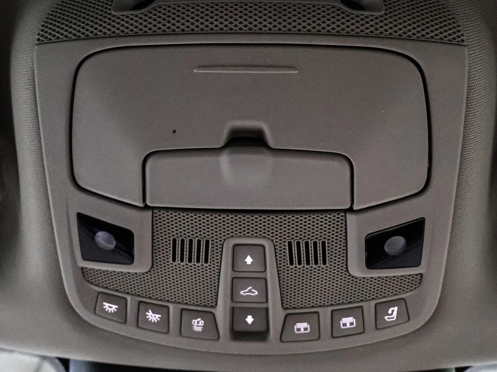 Used 2022 Black Lincoln Reserve image 38