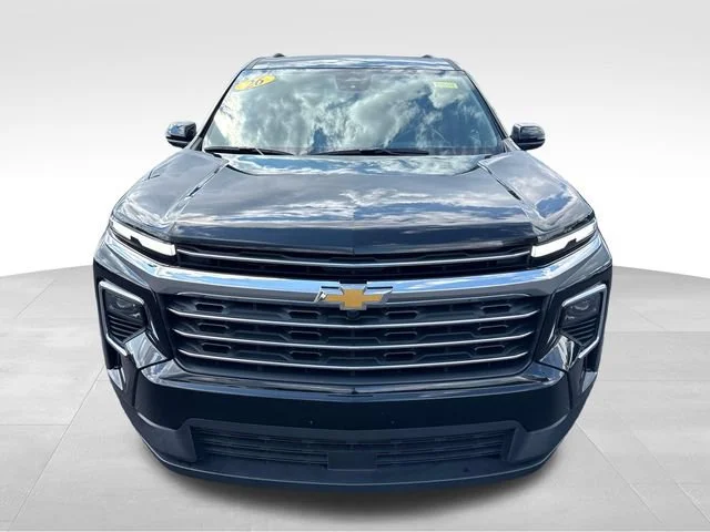 Used 2026 Mosaic Black Metallic Chevrolet LT image 8