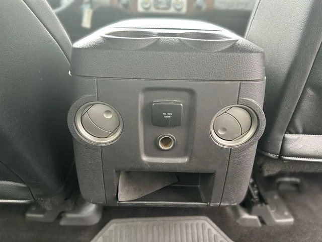 Used 2016 White Ford Lariat image 23
