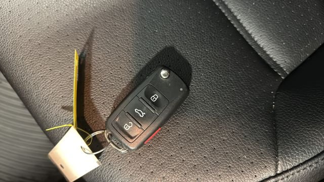 Used 2017 Black Volkswagen 1.8T SEL image 29