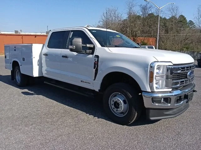 2026 Ford Chassis Cab F-350® XL