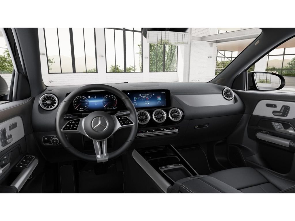 New 2026 Night Black Mercedes-Benz GLA 250 4MATIC® image 3