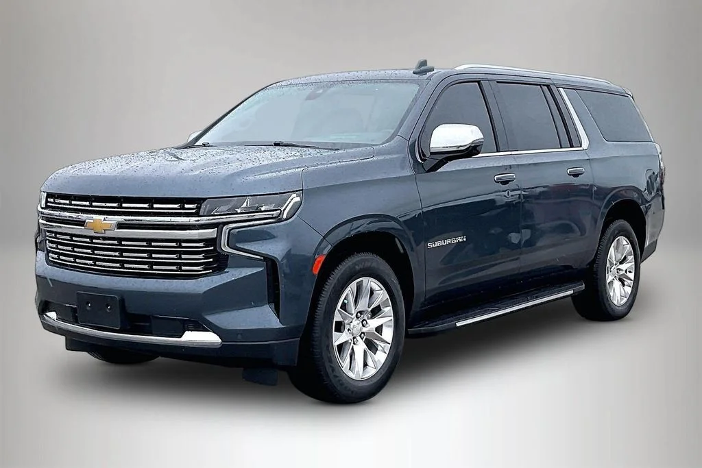 Used 2021 Gray Chevrolet Premier image 2