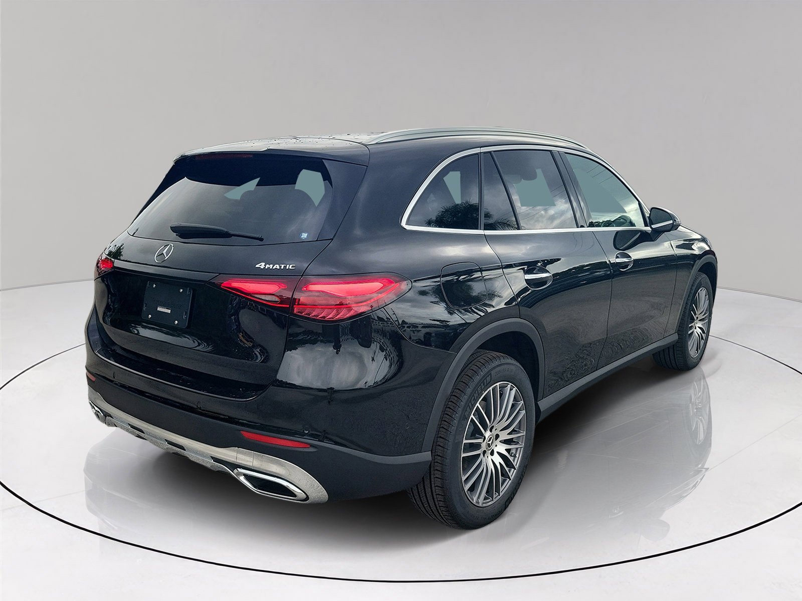 New 2026 Black Mercedes-Benz GLC 300 image 34
