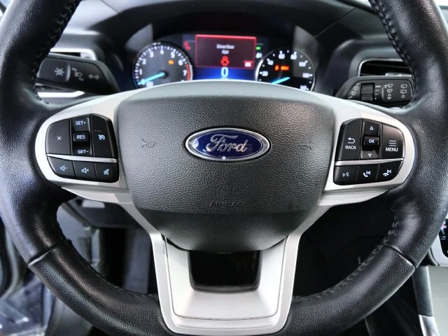 Certified Used 2023 Black Ford XLT image 25